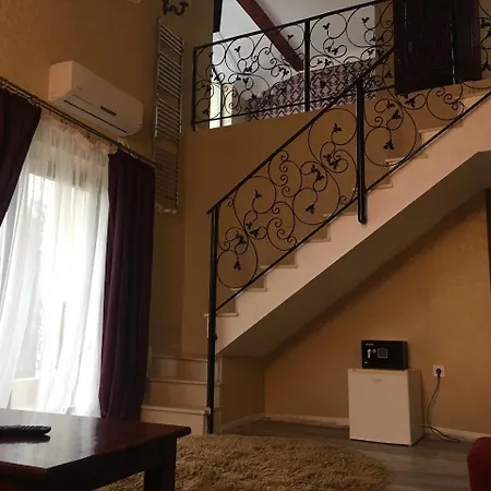 Edy'S Royal Predeal Hotel Exterior photo