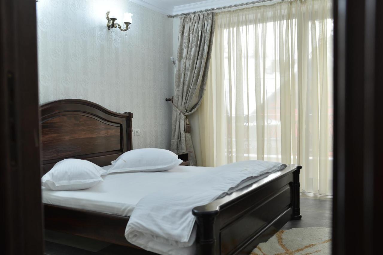 Guest house Edy's Royal 3*