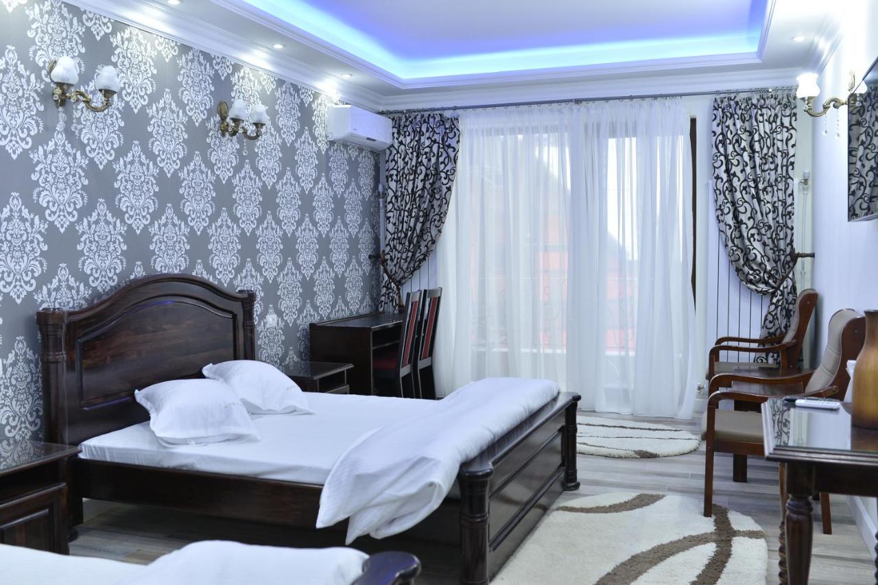 Guest house Edy's Royal 3*