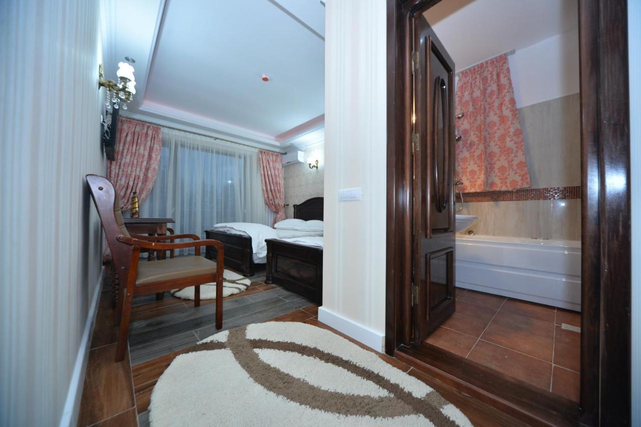 Guest house Edy's Royal 3*