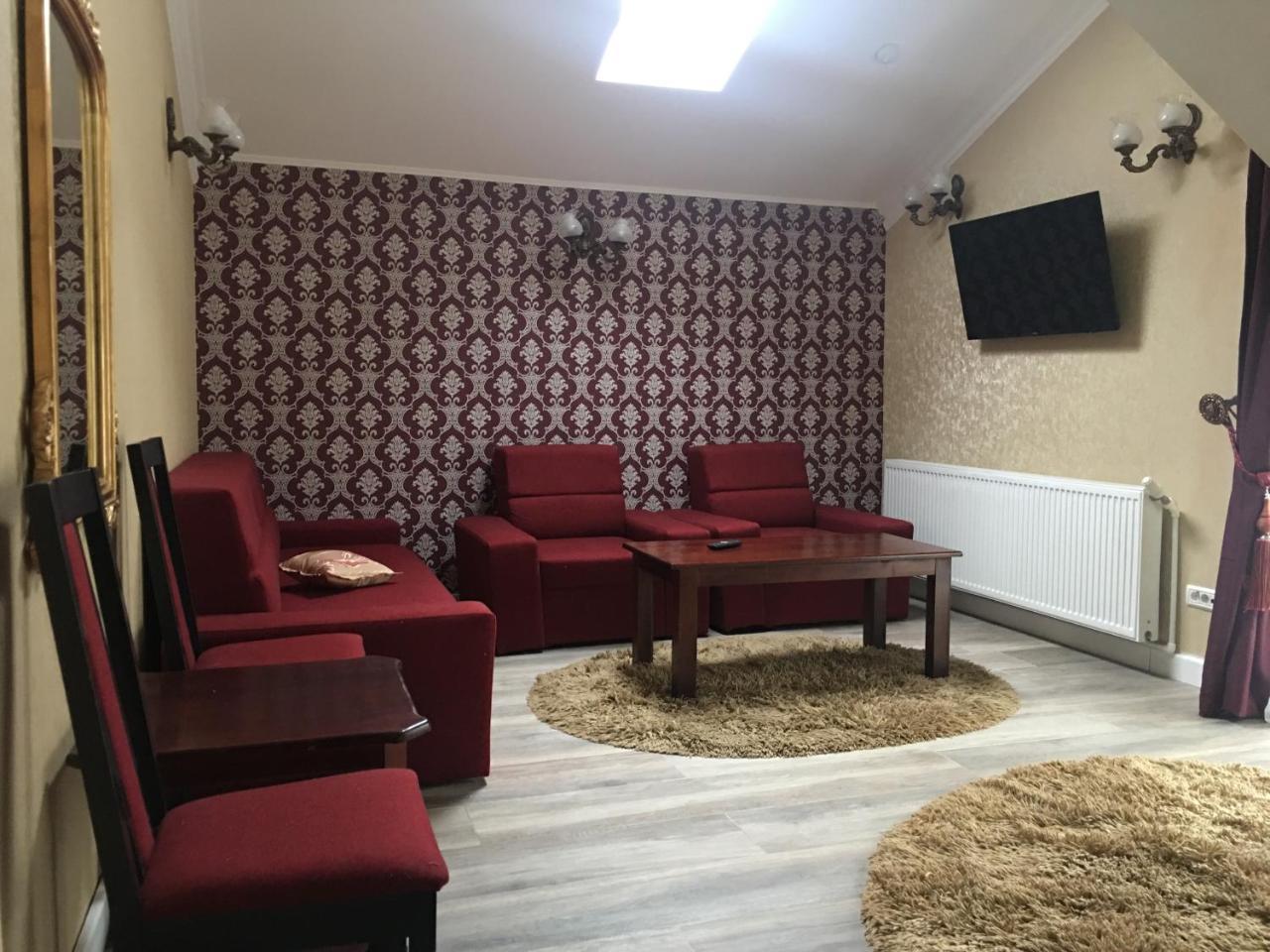 Edy's Royal Guest house
