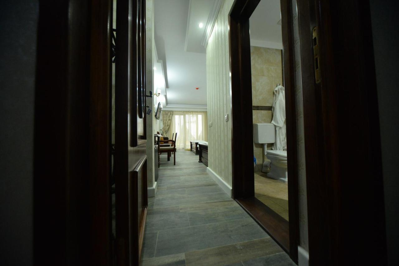 Edy's Royal Guest house
